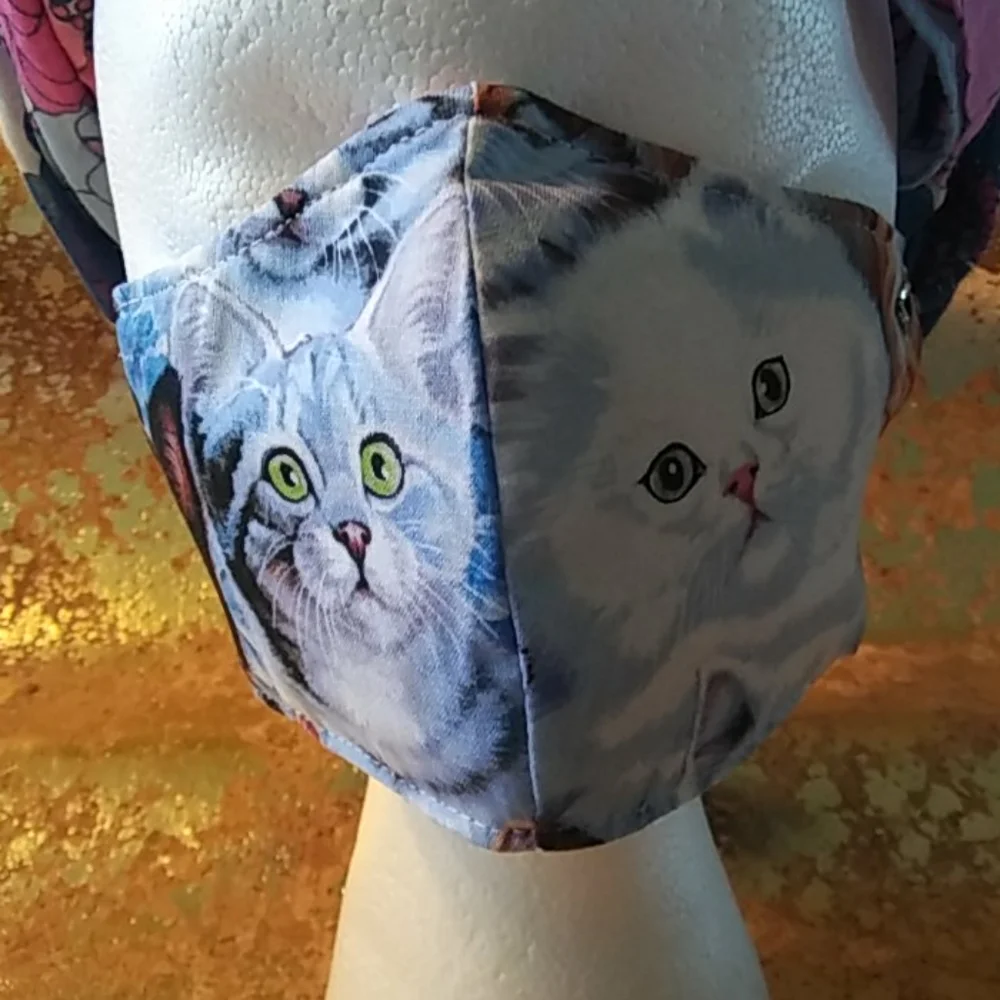 WOMEN’S “PURRRFECTLY ADORABLE” KITTEN COTTON MASK